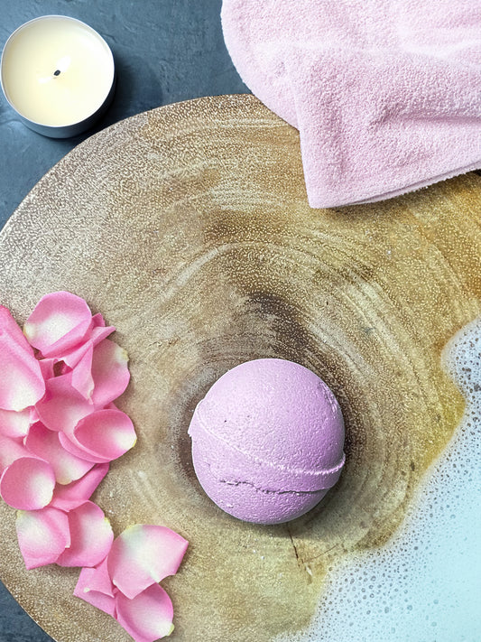 Rose Gold Ritual Bath Bomb – Frankincense & Rose