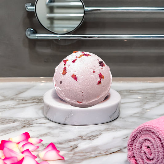 Tranquil Tide Bath bomb (Ylang Ylang & Coconut Oil)